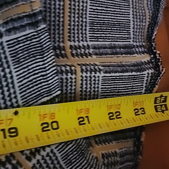 Blashe women's ruffled tie front blouse - Picture 4 of 11